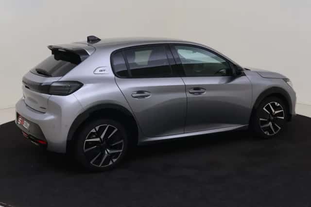 Peugeot 208 (2024) thumbnail 5