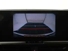 Toyota C-HR (2025) thumbnail 15