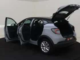 Renault Captur thumbnail 11