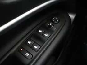 Jeep Avenger (2025) thumbnail 21