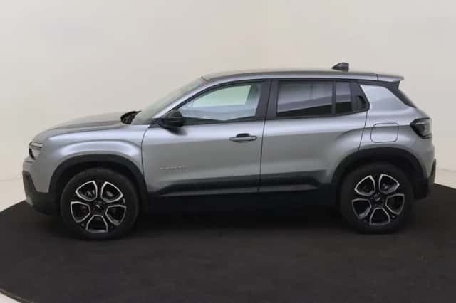 Jeep Avenger (2025) thumbnail 2