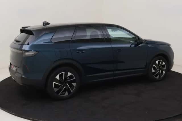 Opel Grandland (2025) thumbnail 5