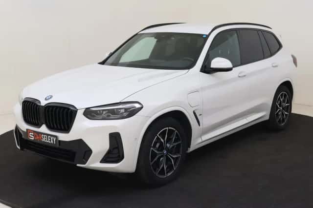 BMW X3 (2024) thumbnail 1