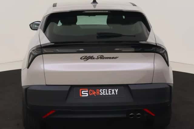 Alfa Romeo Junior (2025) thumbnail 4