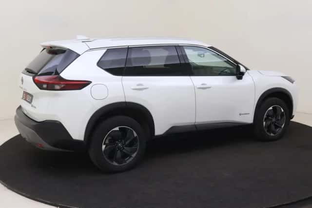 Nissan X-Trail (2025) thumbnail 5