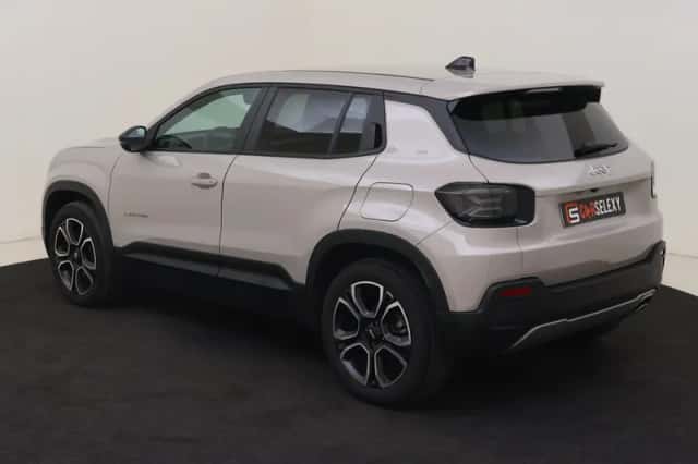 Jeep Avenger (2025) thumbnail 3