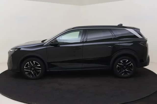 Peugeot 5008 (2025) thumbnail 2