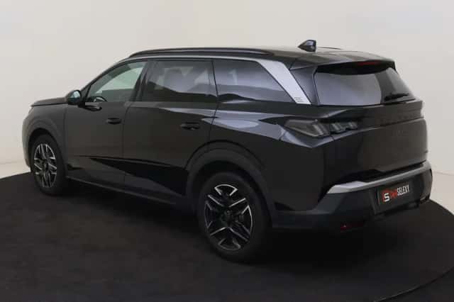 Peugeot 5008 (2025) thumbnail 3