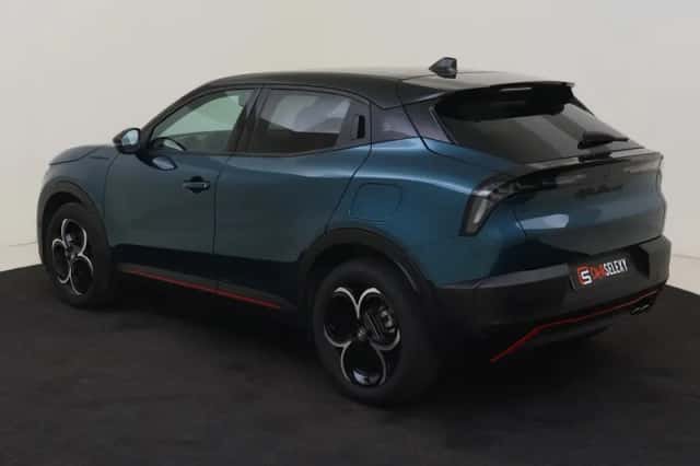 Alfa Romeo Junior (2025) thumbnail 3
