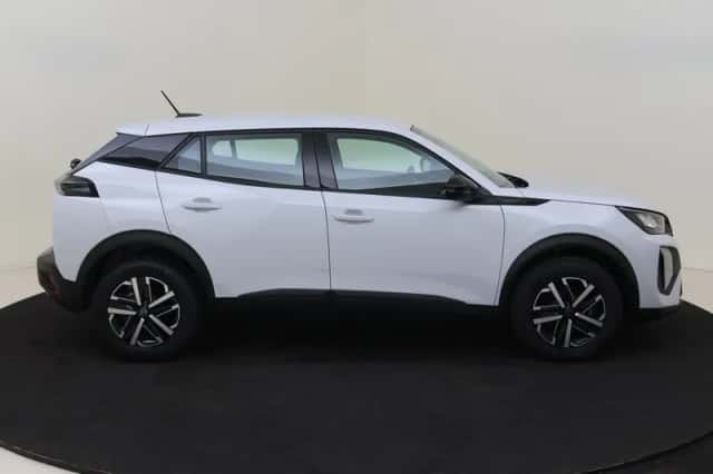Peugeot 2008 (2025) thumbnail 6