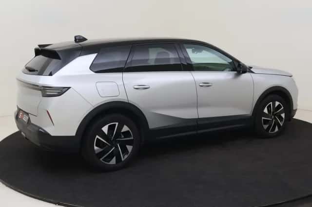 Opel Grandland (2025) thumbnail 5