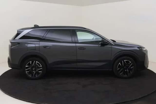 Peugeot 5008 (2025) thumbnail 6