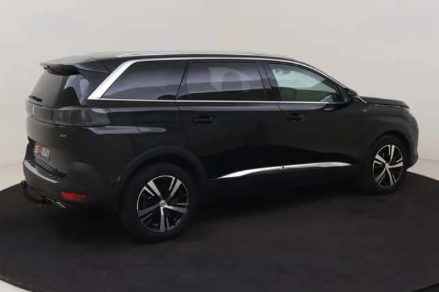 Peugeot 5008 (2024) thumbnail 5