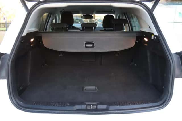 Ford Focus (2022) thumbnail 12