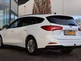 Ford Focus (2022) thumbnail 7