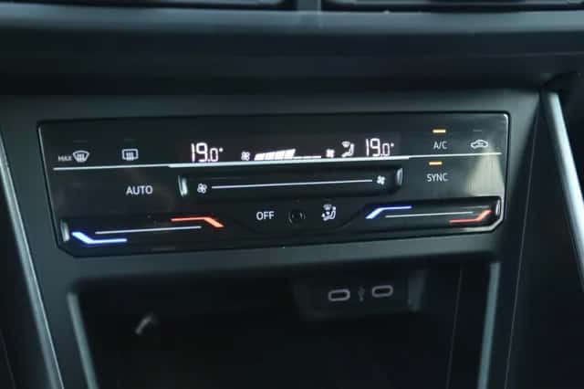 Volkswagen Polo (2022) thumbnail 27