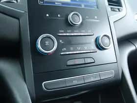 Renault Mégane (2017) thumbnail 19