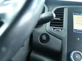 Renault Mégane (2017) thumbnail 21