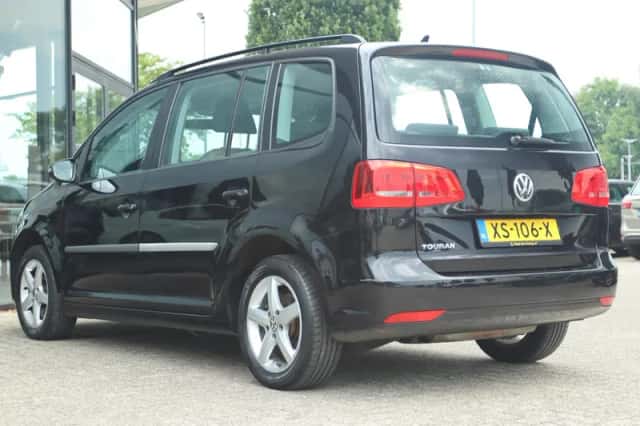 Volkswagen Touran (2013) thumbnail 16