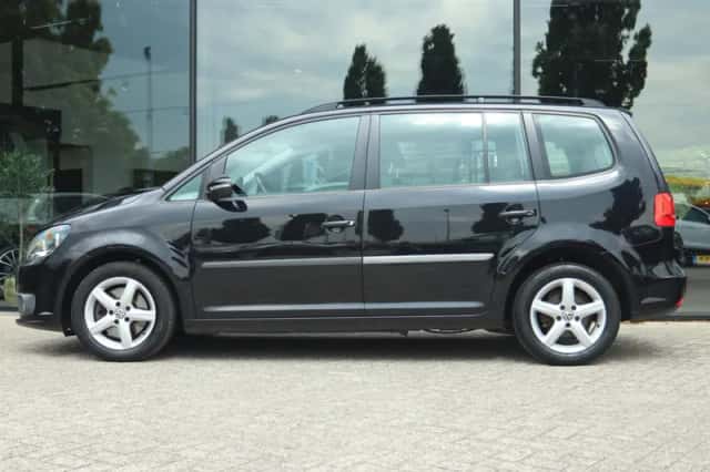Volkswagen Touran (2013) thumbnail 17