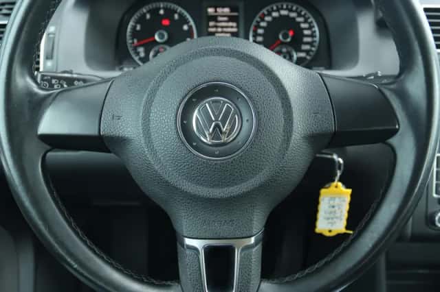 Volkswagen Touran (2013) thumbnail 20