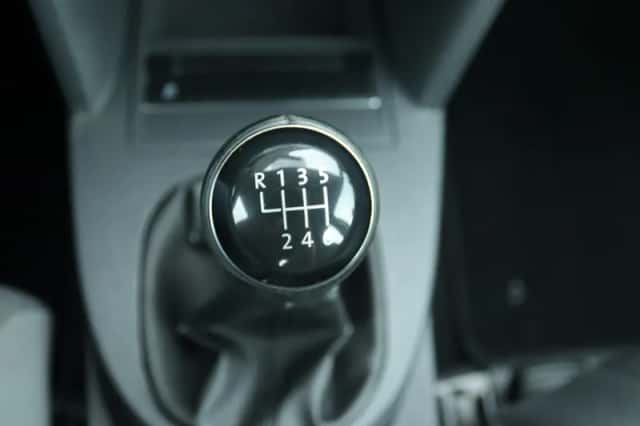 Volkswagen Touran (2013) thumbnail 26