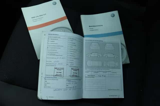 Volkswagen Touran (2013) thumbnail 30