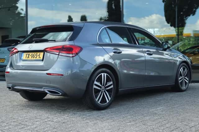 Mercedes-Benz A-Klasse (2018) thumbnail 2