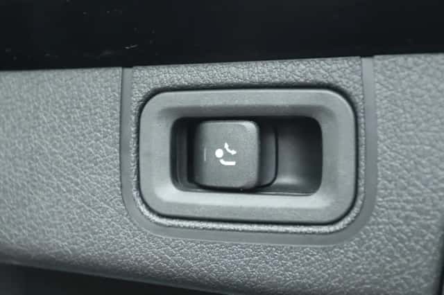 Mercedes-Benz A-Klasse (2022) thumbnail 22
