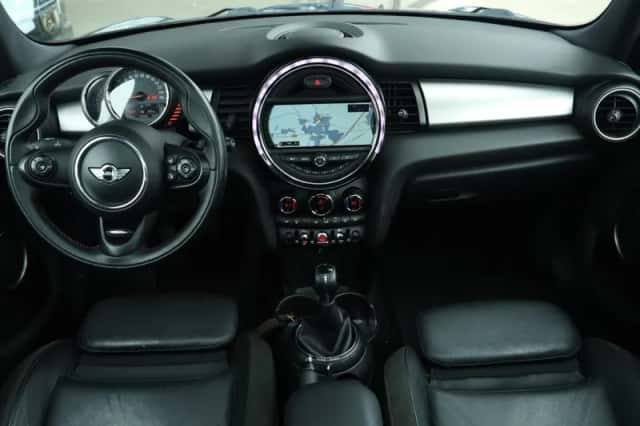 MINI Cooper (2015) thumbnail 13