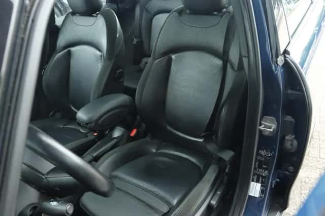 MINI Cooper (2015) thumbnail 14