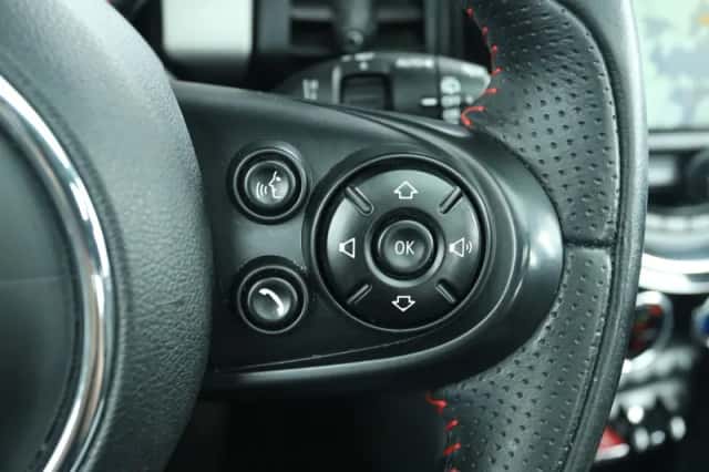 MINI Cooper (2015) thumbnail 24