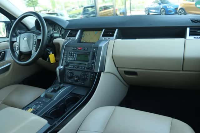 Land Rover Rover (2005) thumbnail 15