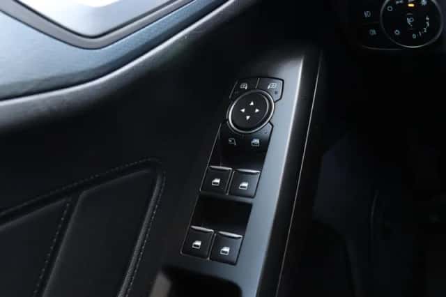 Ford Focus (2020) thumbnail 23