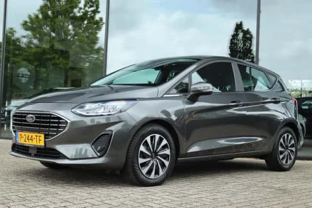 Ford Fiesta (2022) thumbnail 1