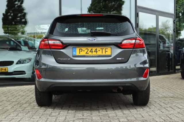 Ford Fiesta (2022) thumbnail 13