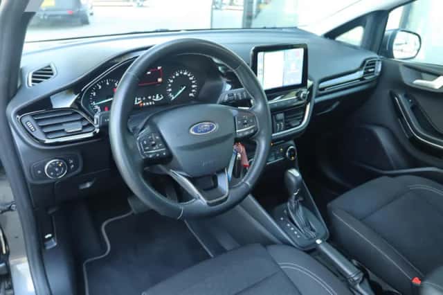 Ford Fiesta (2022) thumbnail 16