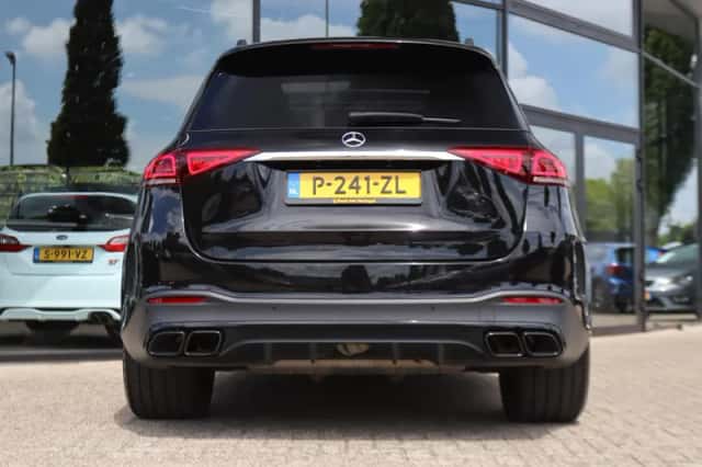 Mercedes-Benz GLE (2022) thumbnail 13