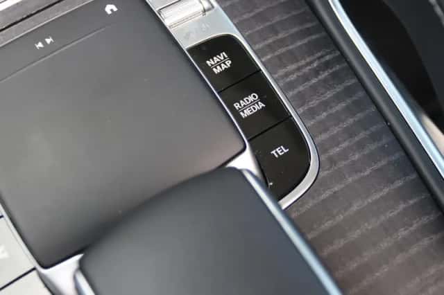 Mercedes-Benz GLE (2022) thumbnail 39
