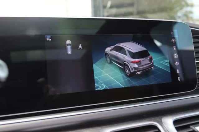 Mercedes-Benz GLE (2022) thumbnail 47