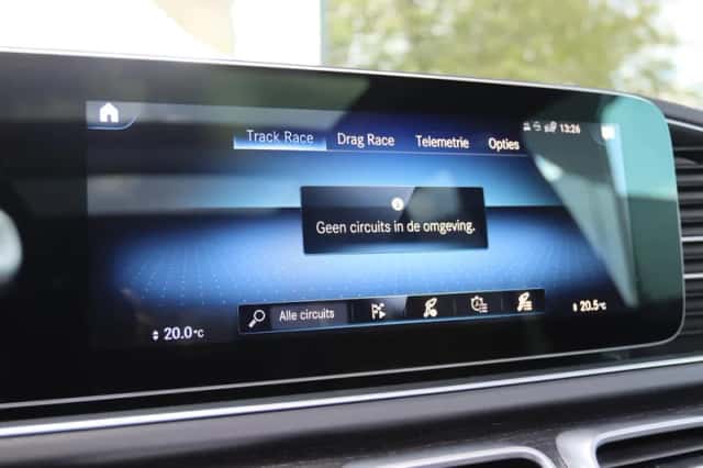 Mercedes-Benz GLE (2022) thumbnail 54