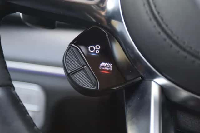 Mercedes-Benz GLE (2022) thumbnail 74