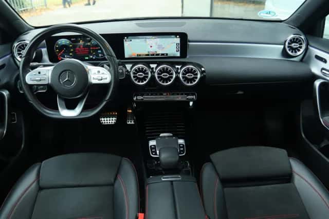 Mercedes-Benz A-Klasse (2020) thumbnail 3