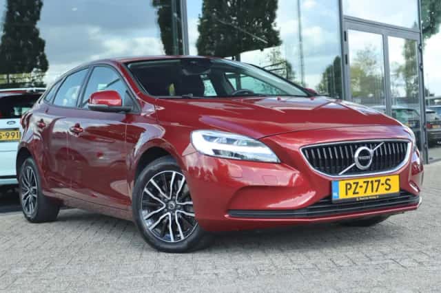 Volvo V40 (2017) thumbnail 6