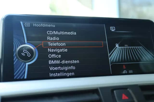 BMW 3-Serie (2014) thumbnail 32
