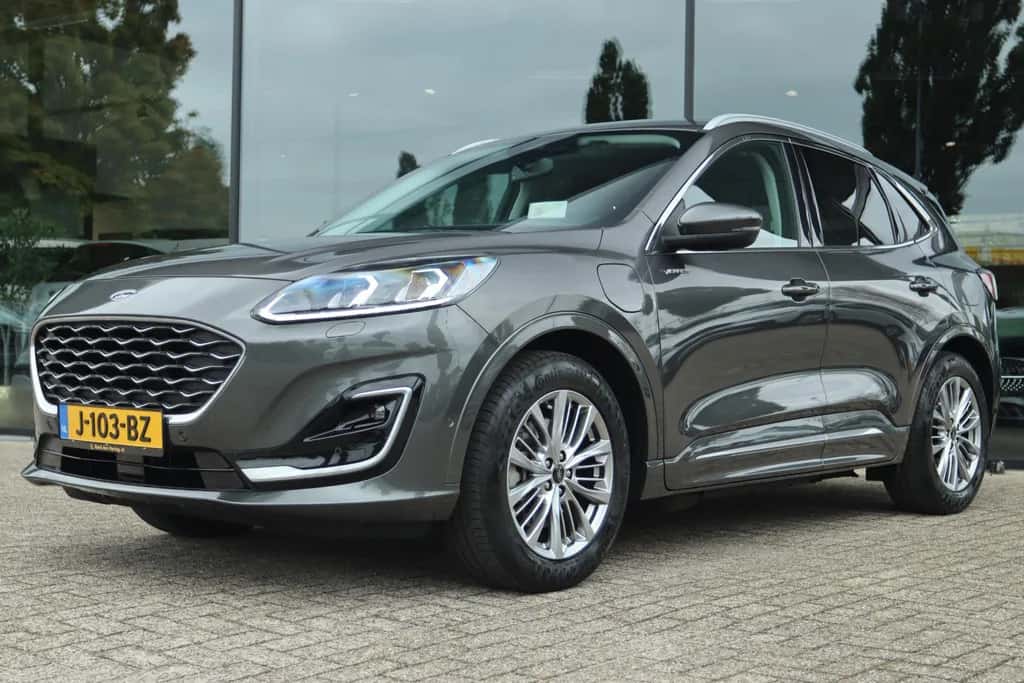 Ford Kuga (2020) — foto 1