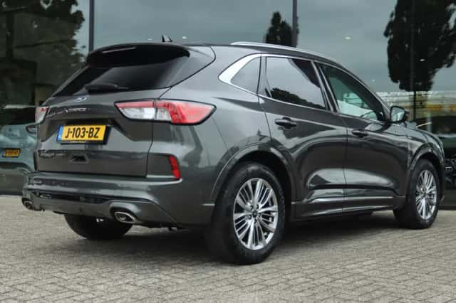Ford Kuga (2020) thumbnail 2