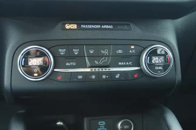 Ford Kuga (2020) thumbnail 44