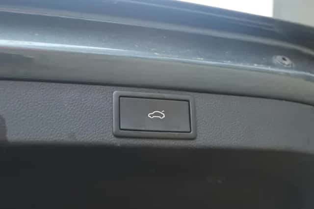 Škoda Octavia (2021) thumbnail 16