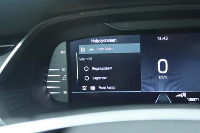 Škoda Octavia (2021) thumbnail 24